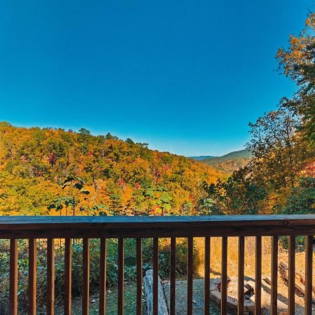 סביירוויל Top Mtn Views, Hottub, Games, 4 Suites, Pets מראה חיצוני תמונה