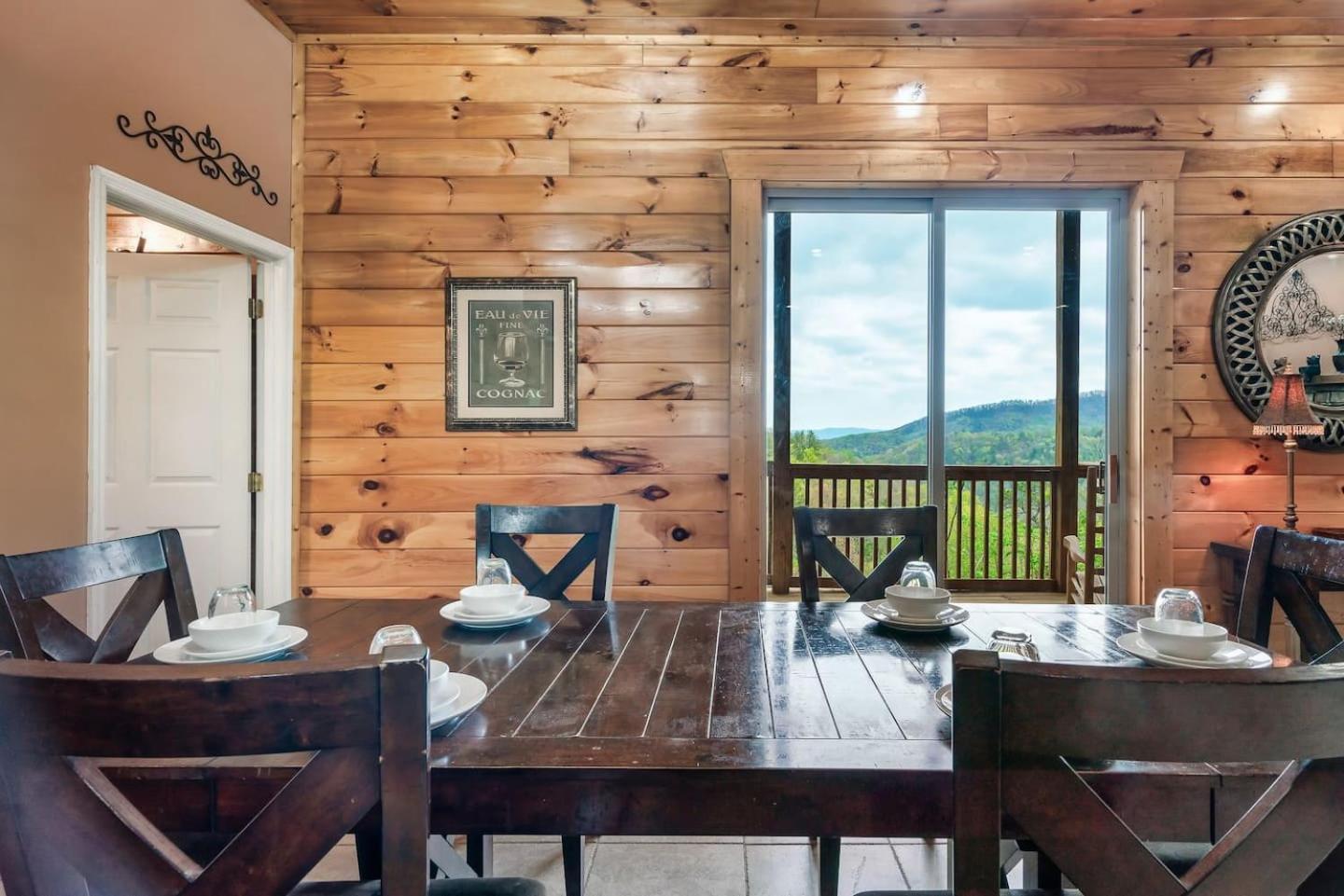 סביירוויל Top Mtn Views, Hottub, Games, 4 Suites, Pets מראה חיצוני תמונה